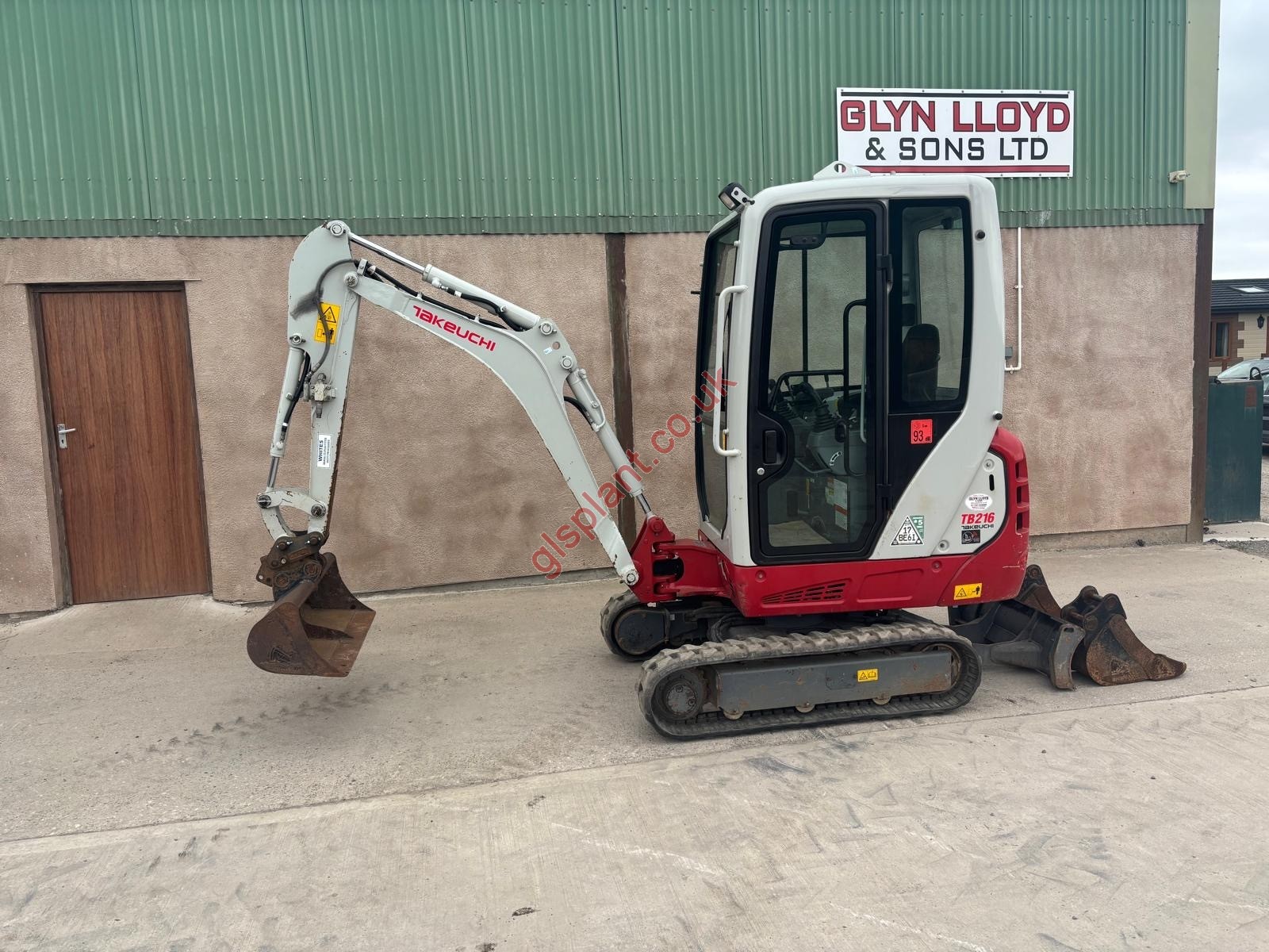 TAKEUCHI TB216A