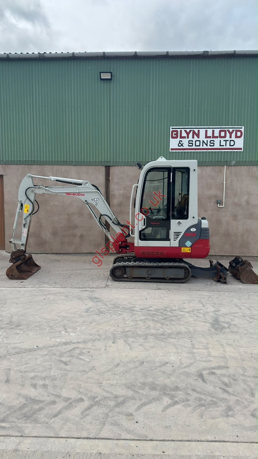TAKEUCHI TB219 