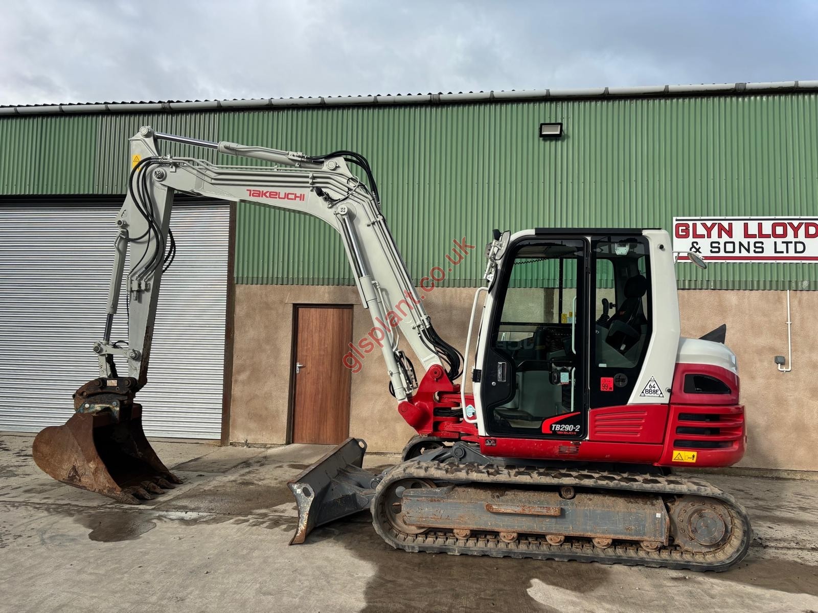 TAKEUCHI TB290-2