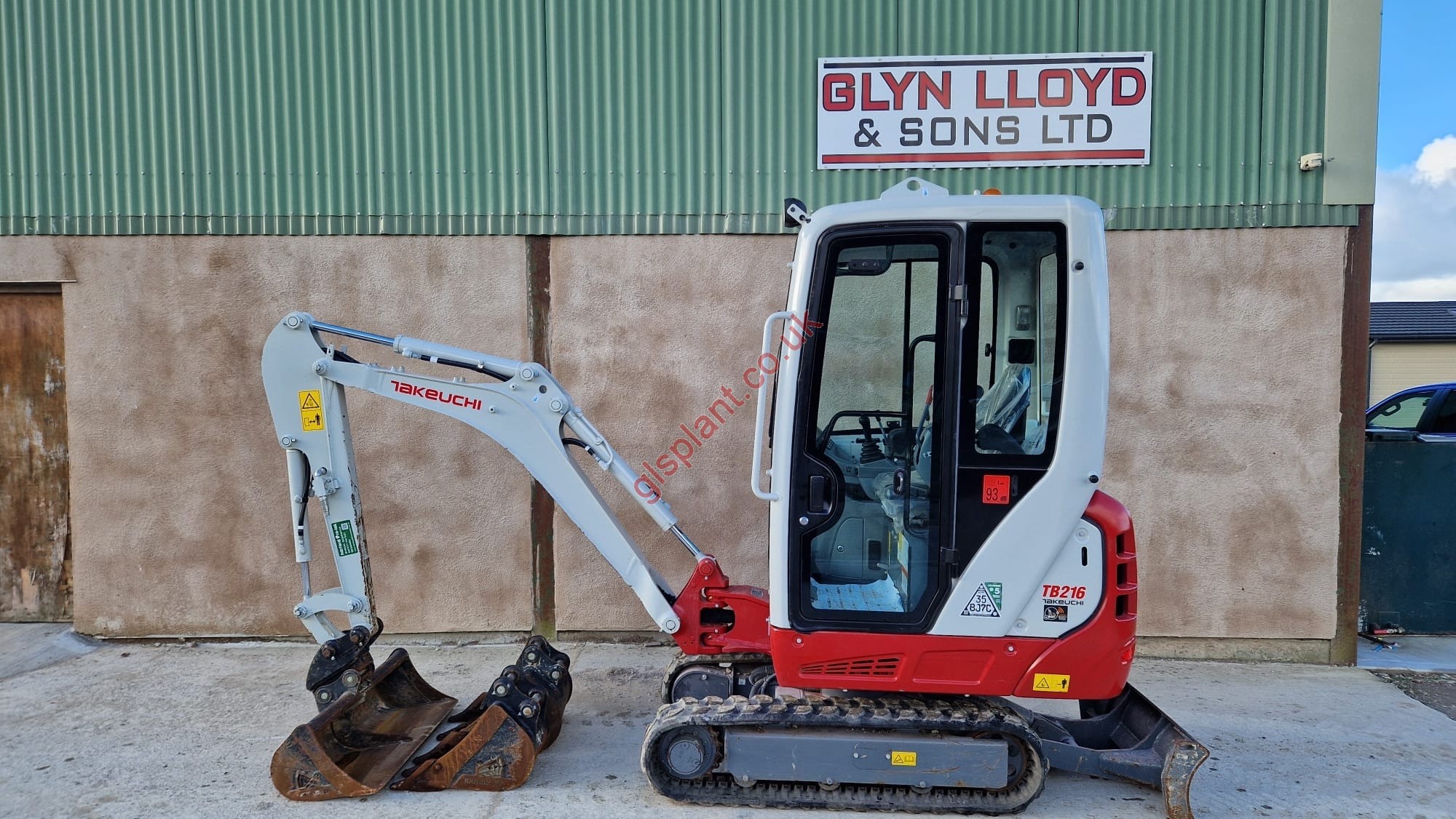 TAKEUCHI TB216A