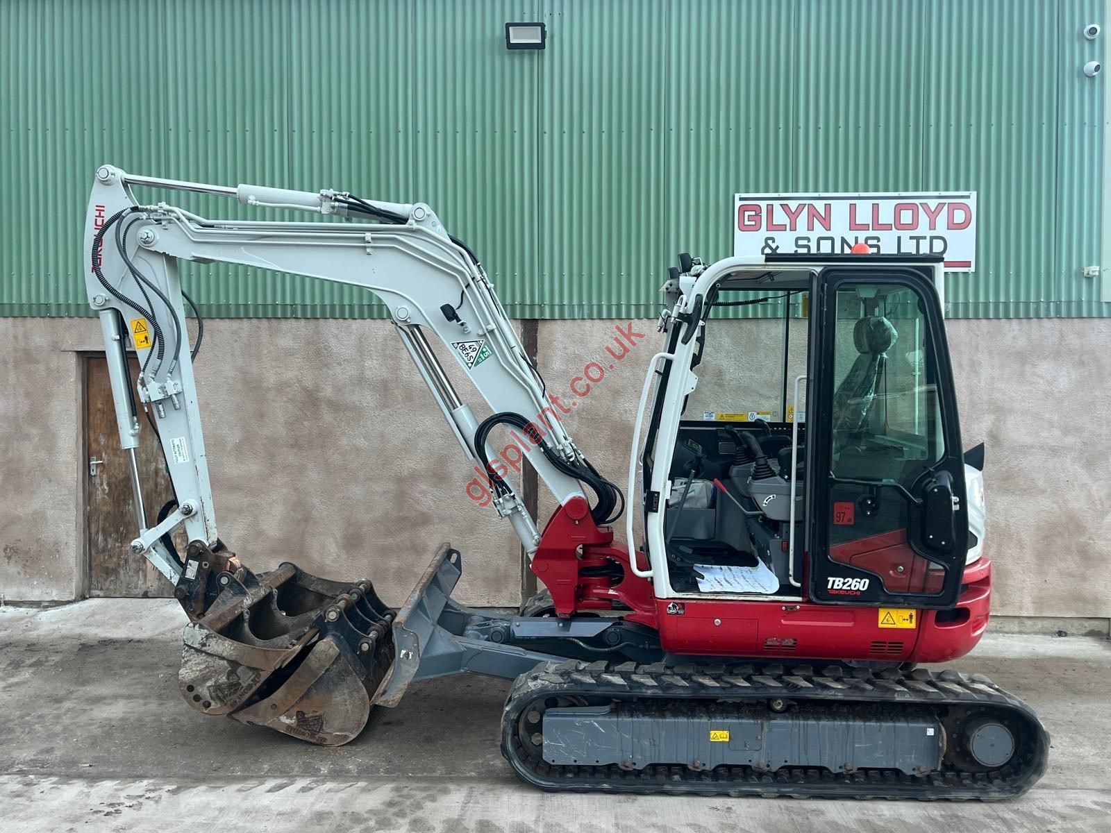 TAKEUCHI TB260