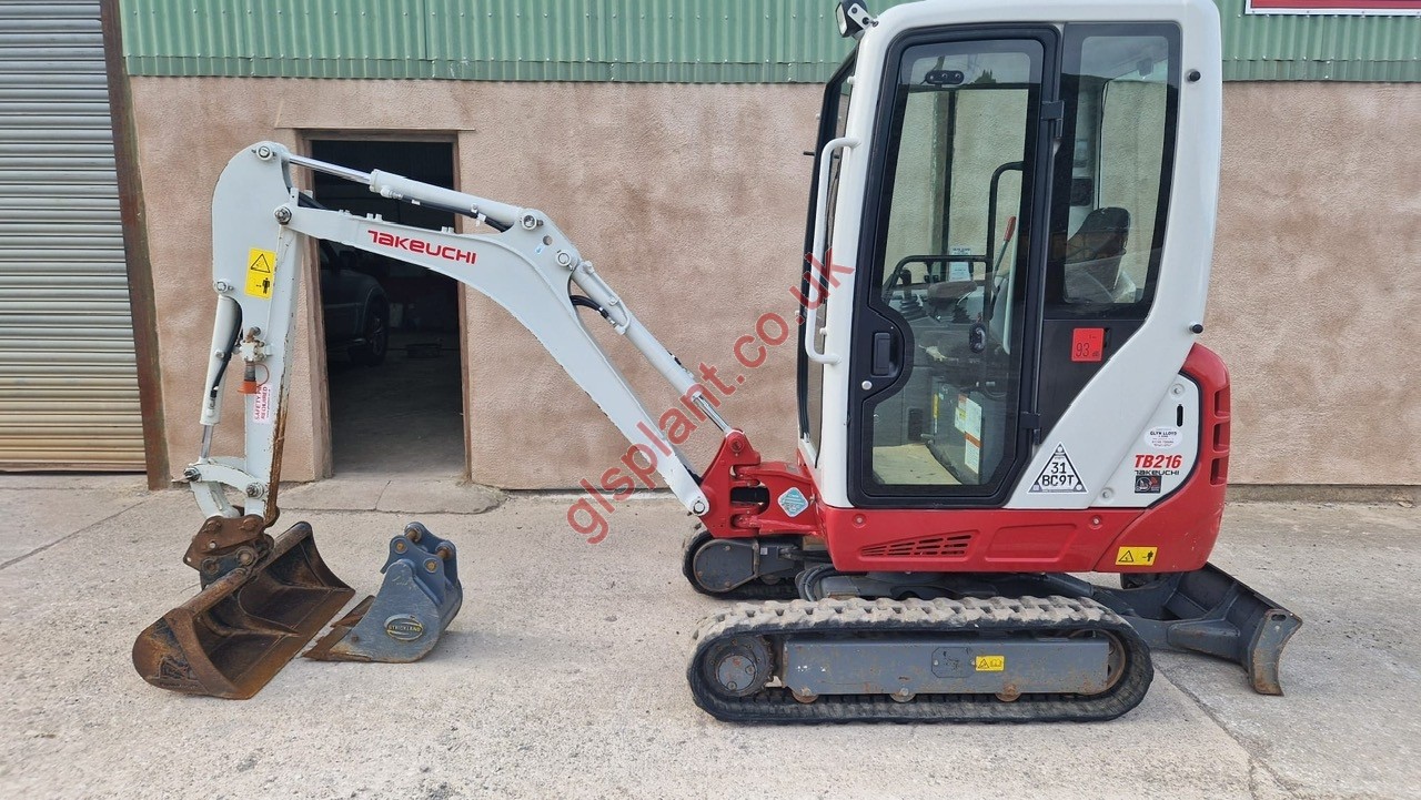 TAKEUCHI TB216 CAB