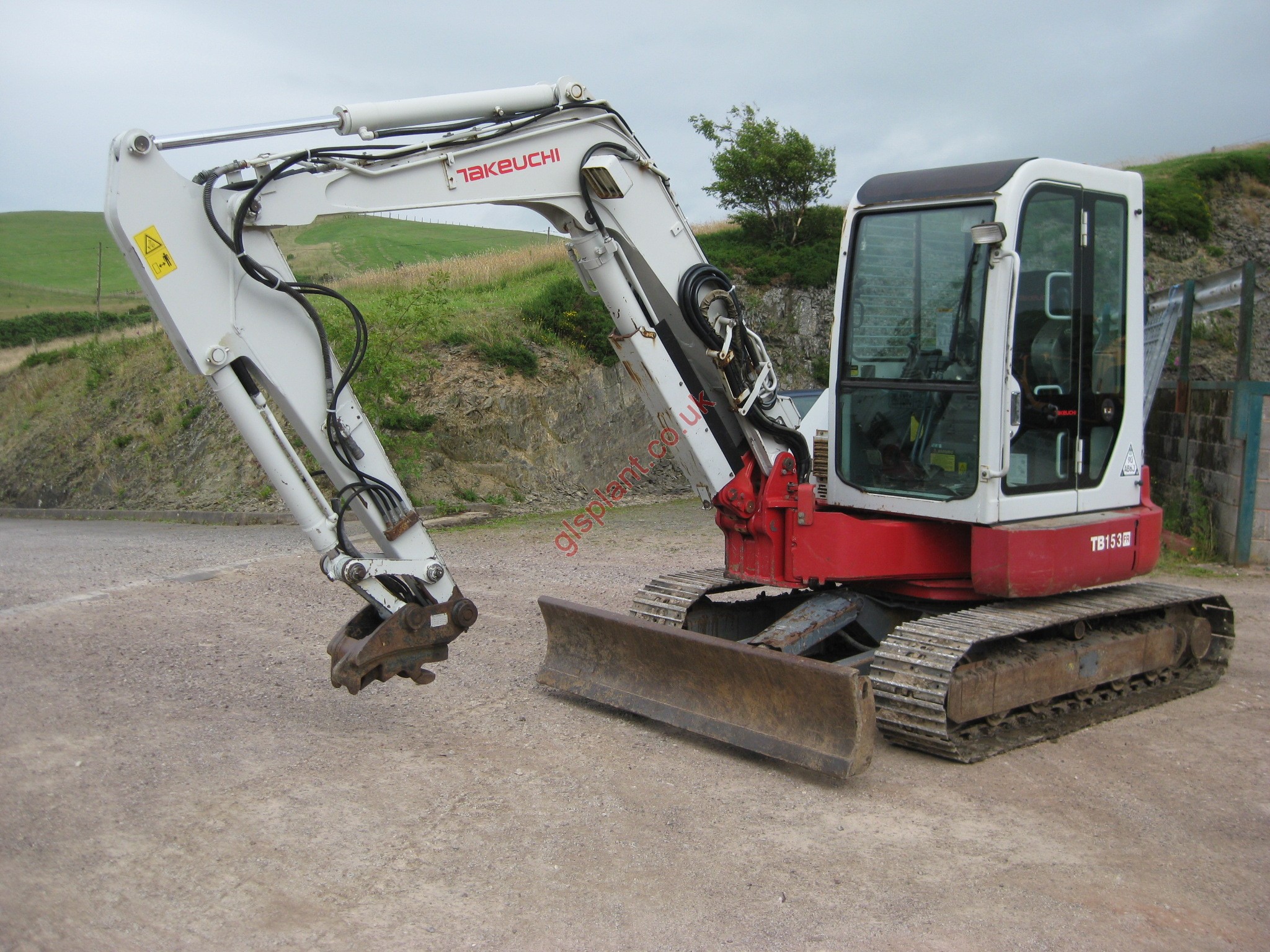 Takeuchi TB153FR