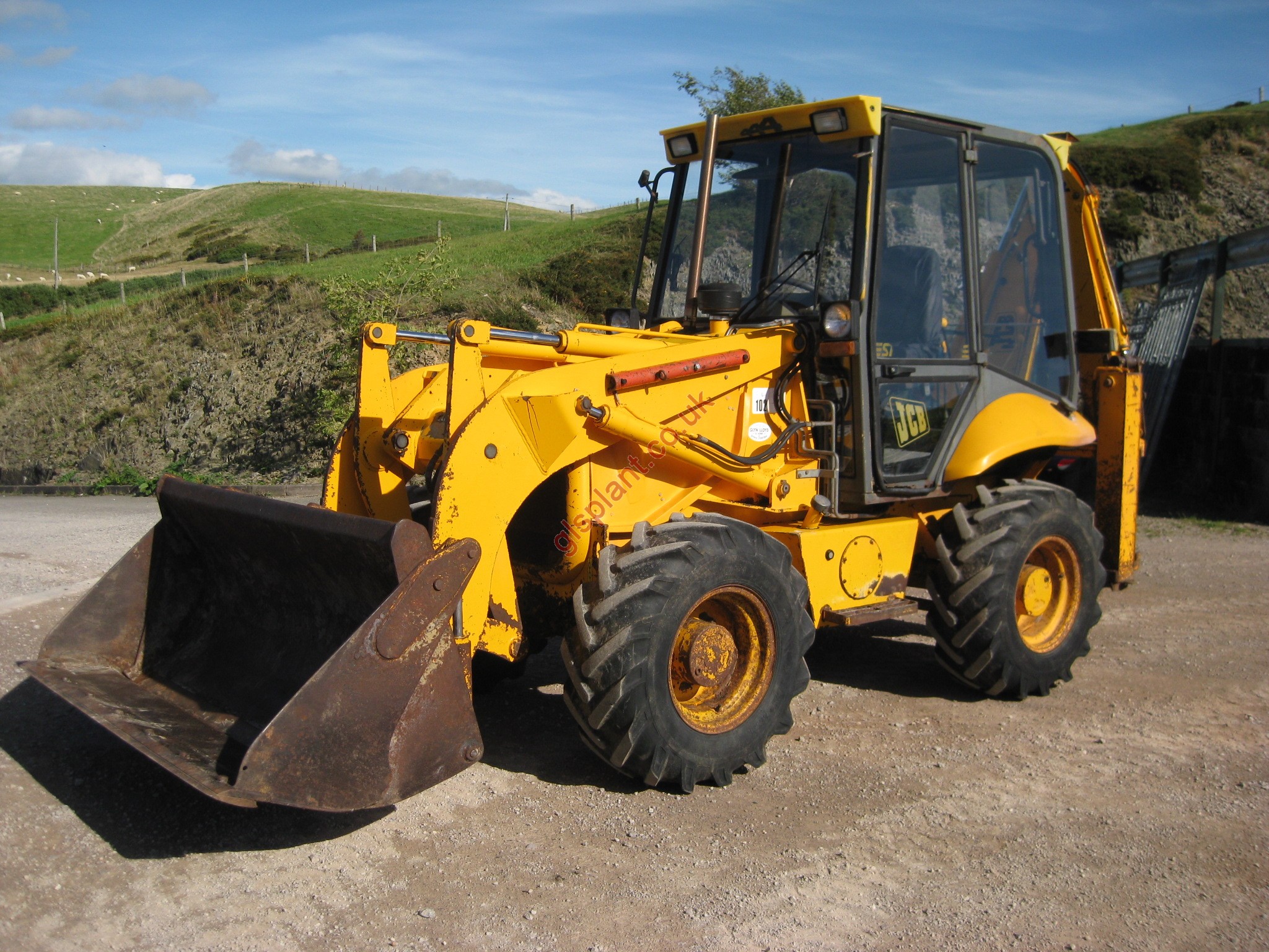 JCB 2CX