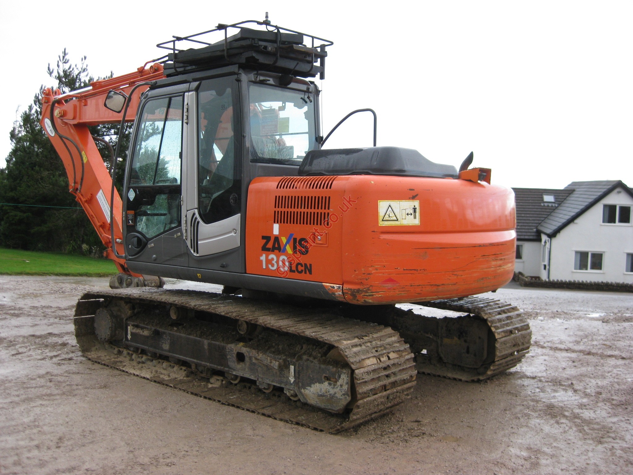 HITACHI ZX130LCN-3