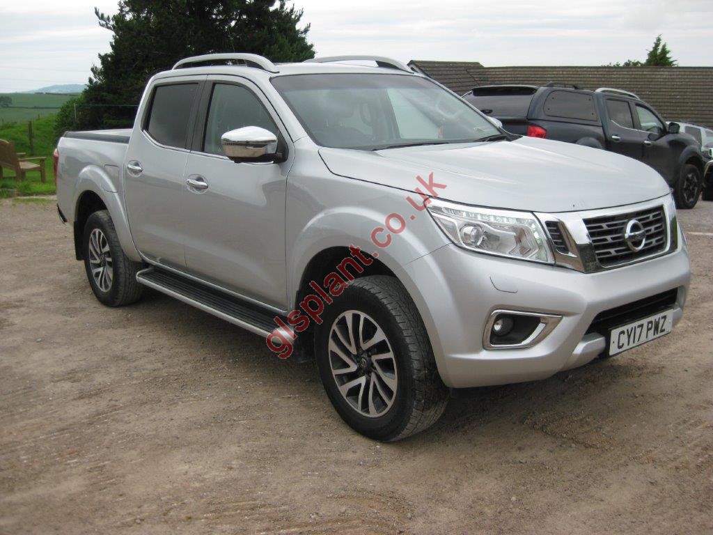 NISSAN NAVARA TEKNA