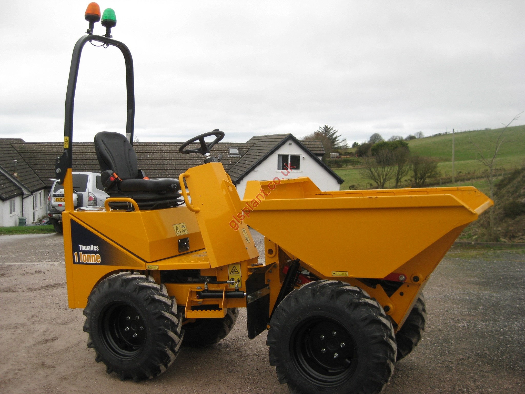 THWAITES 1T HI-TIP
