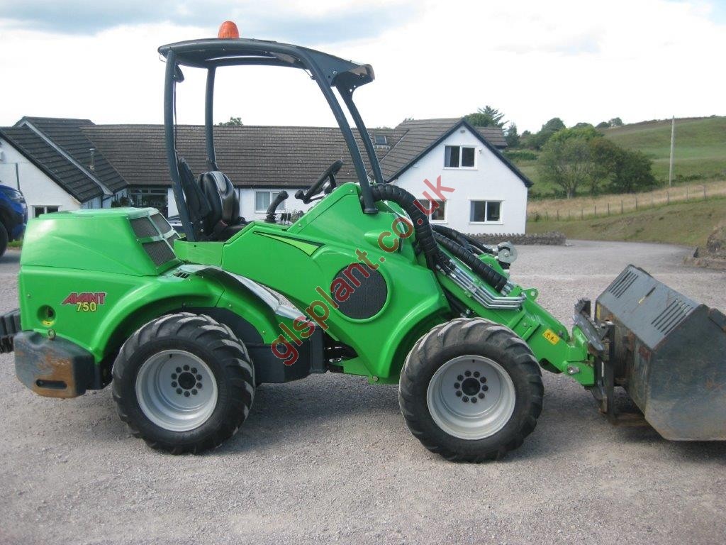 Avant 750