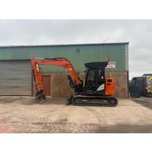 HITACHI ZX85U