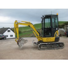 KOMATSU PC26MR-3