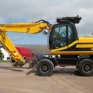 JCB JS175W