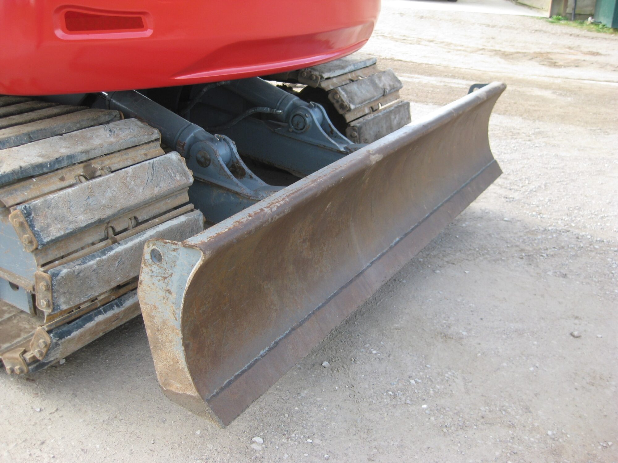 TAKEUCHI TB2150 - Image 18