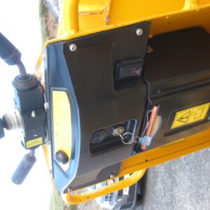 THWAITES 3 TON SWIVEL